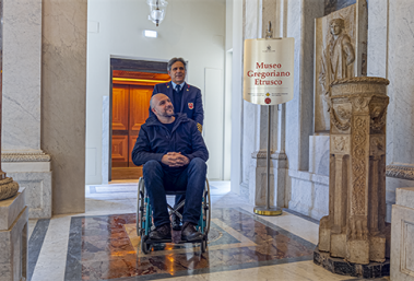 Los Museos Vaticanos cada vez más accesibles: ¡ahora los Museos Egipcio, Etrusco y Pío Clementino también al alcance en ascensor!