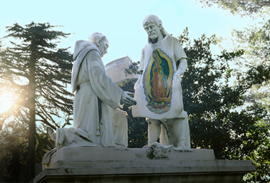 Im Mai mit Maria in den Vatikanischen Gärten