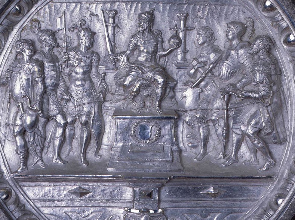 Orfèvre flamand, Médaillon : l’Apothéose de Charles Quint