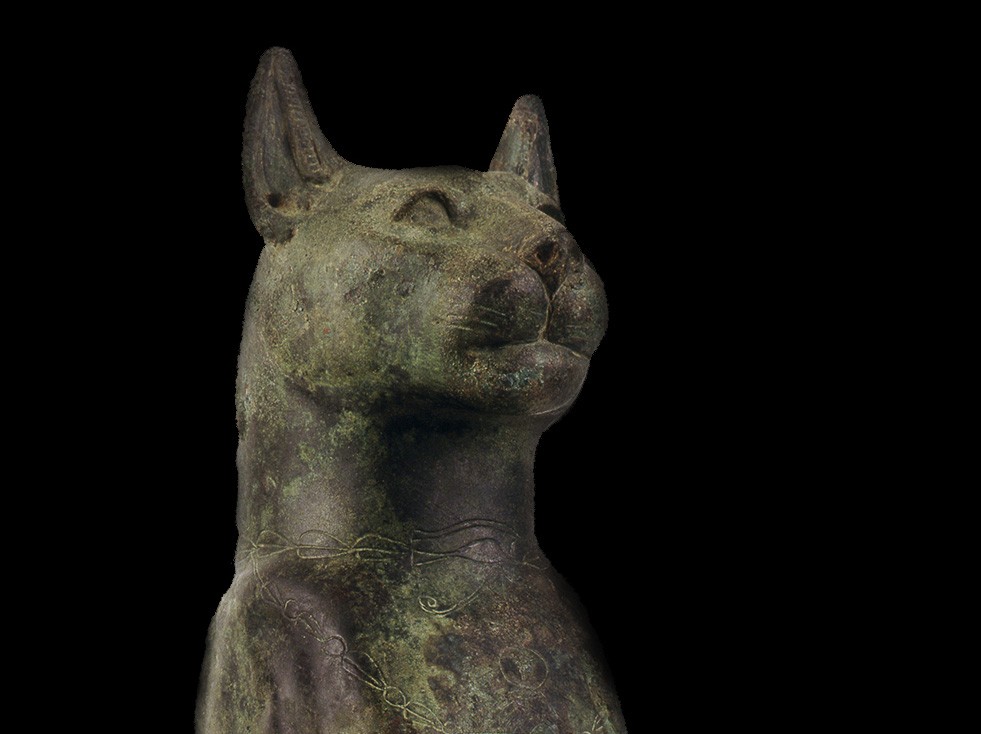 Urne pour une momie de chat