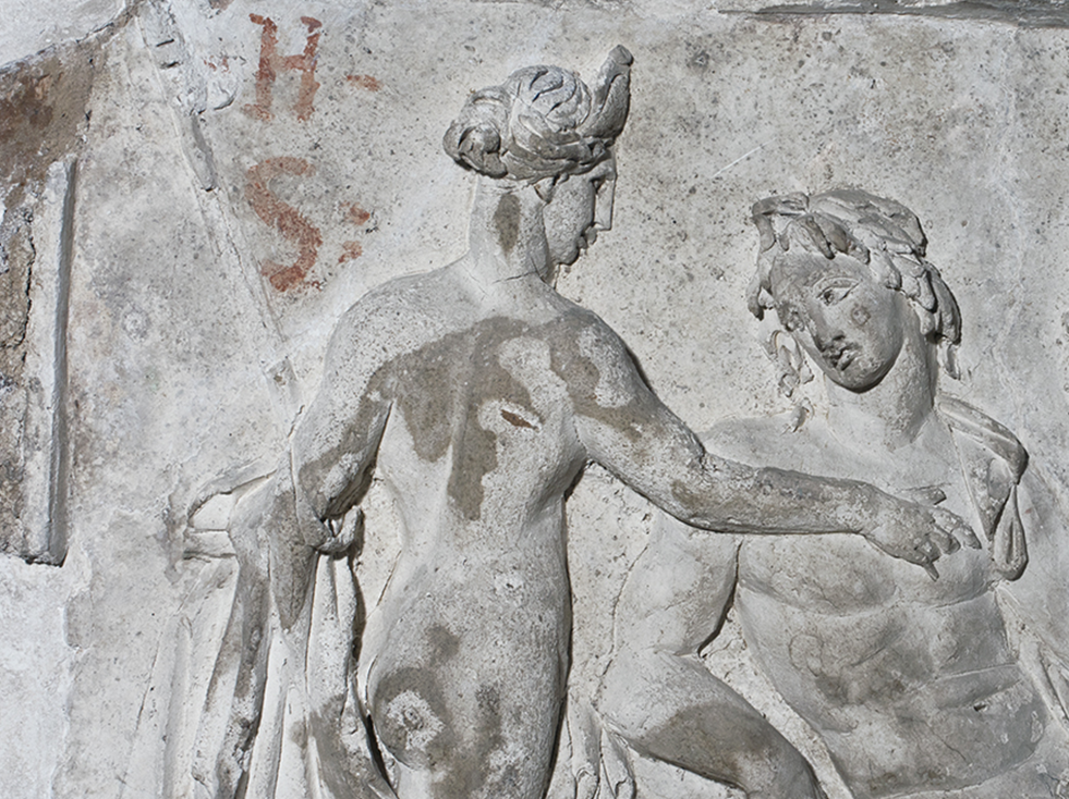 Reliefs en stuc du columbarium de la Vigne Moroni