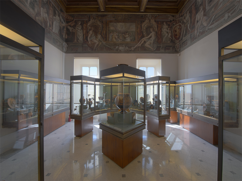 Saal XX. Astarita-Sammlung. Griechische und etruskische Keramik   