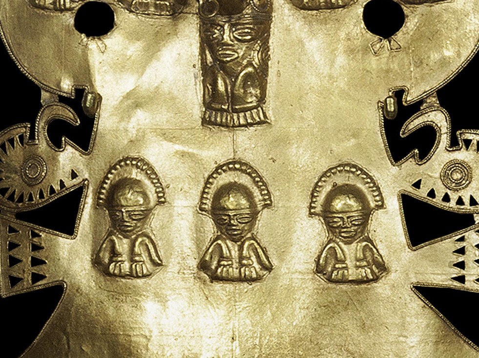 Pectoral précolombien en alliage d’or et de cuivre