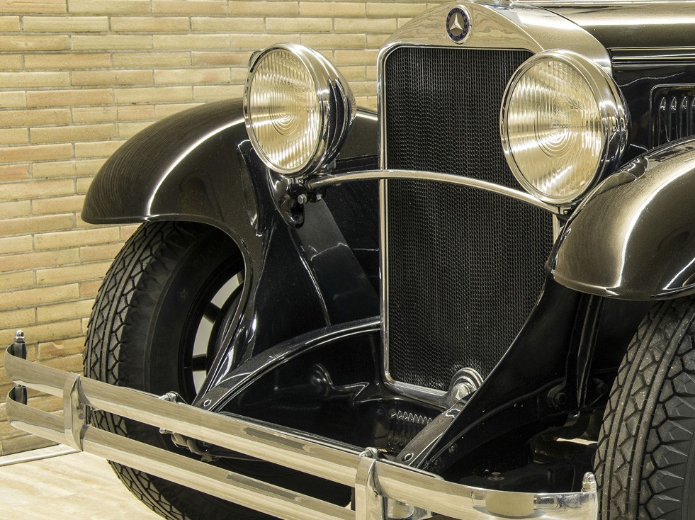 Mercedes-Benz 460 Nürburg limousine