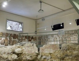 Panoramic view from below of the Necropolis, Autoparco sector