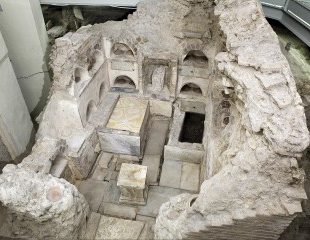 Necropolis of the “ Via Triumphalis”, Autoparco sector, view of tomb no. 8 after the 2009-2011 excavations and restoration