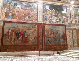 Layout of the Raphael tapestries in the Sistine Chapel