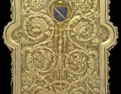 By concession of the Ministry of Culture – Opificio delle Pietre Dure (Precious Stones Workshop) of Florence