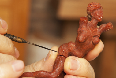 Wie eine in Bronze gegossene Skulptur entsteht