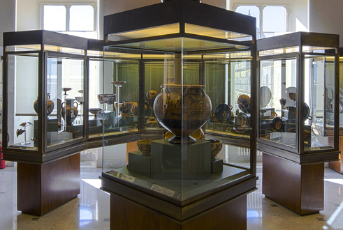 Riapre la "Collezione dei Vasi" del Museo Gregoriano Etrusco