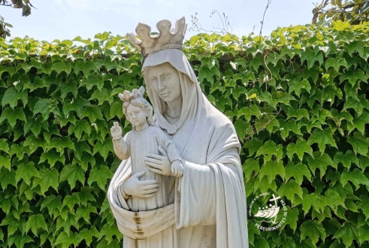 Maggio con Maria, Donna della Speranza Maggio con Maria, Donna della Speranza