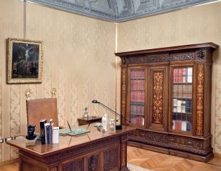 Papal Study